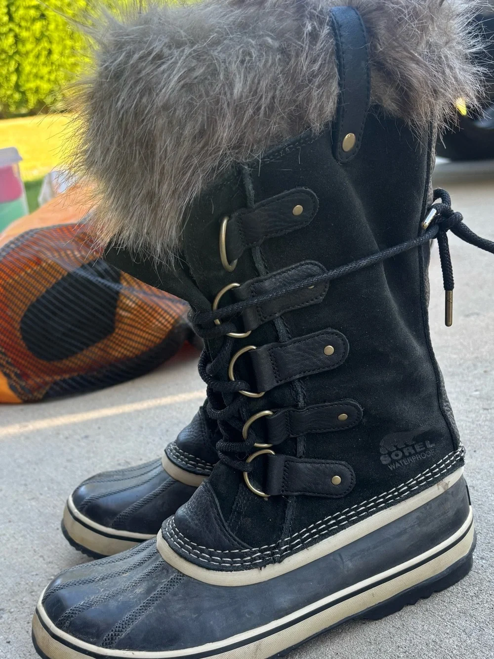 Sorel Black Fur-Trim Lace-Up Winter Boots